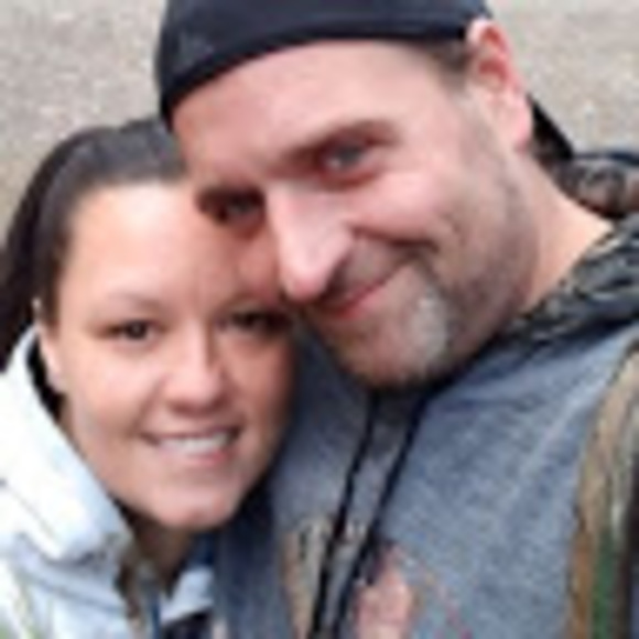 Meet your Posher, Hope and brett - Picture 1 of 1